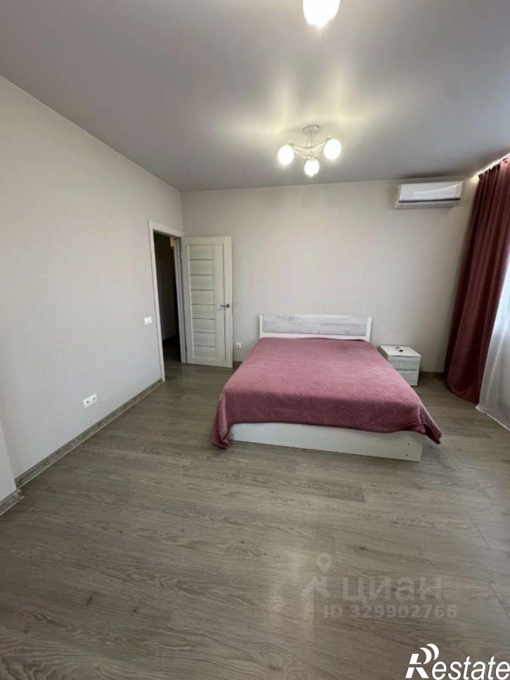 2-комн квартира улица Карякина, 5к3,  д. 5к3