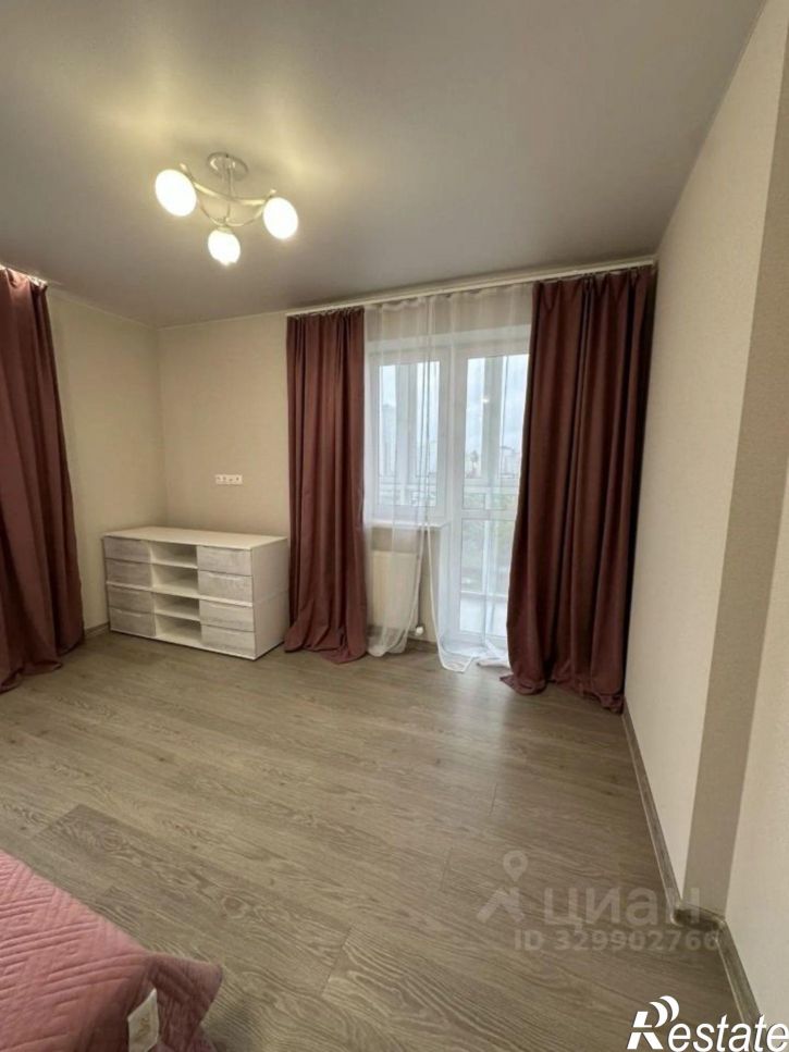 2-комн квартира улица Карякина, 5к3,  д. 5к3
