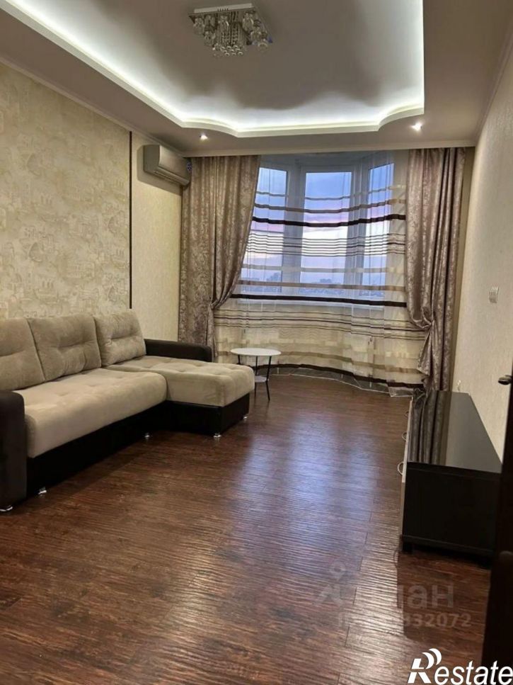 1-комн квартира ул им. Архитектора Петина, 12,  д. 12