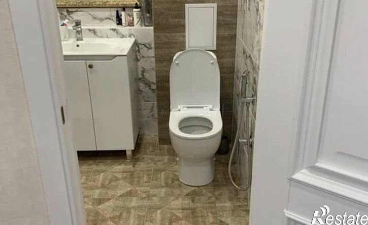 2-комн квартира улица Шаляпина, 30/1,  д. 30/1
