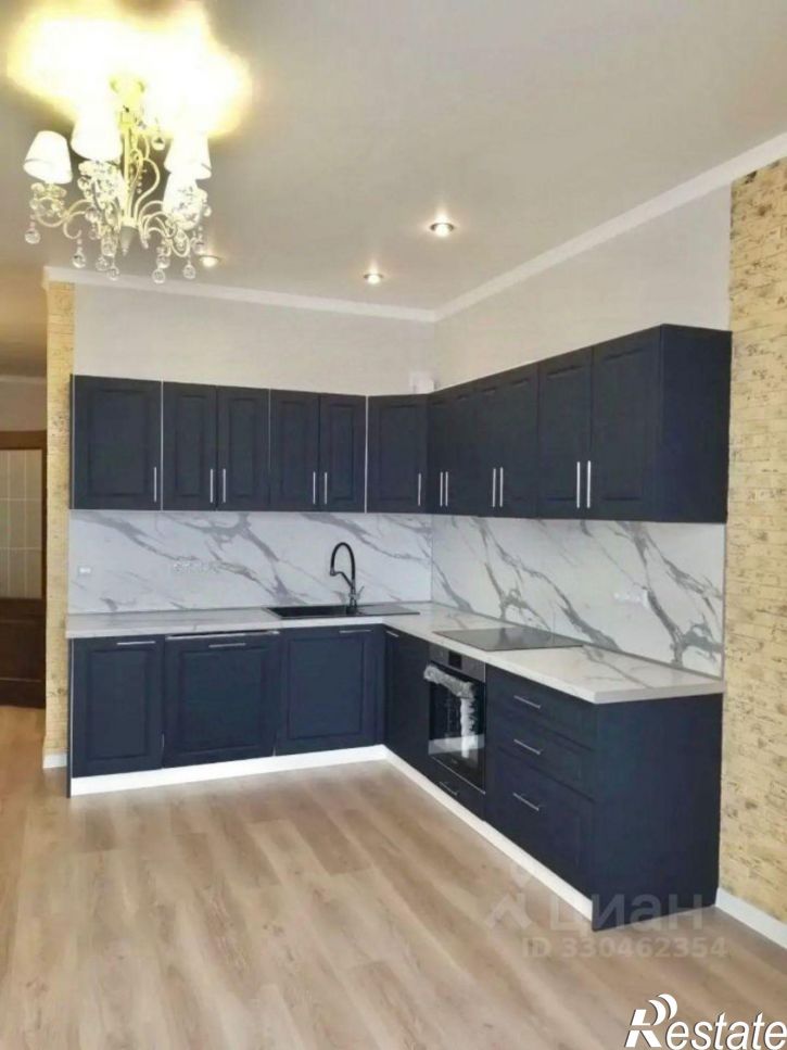2-комн квартира пр-кт Чекистов, 39,  д. 39