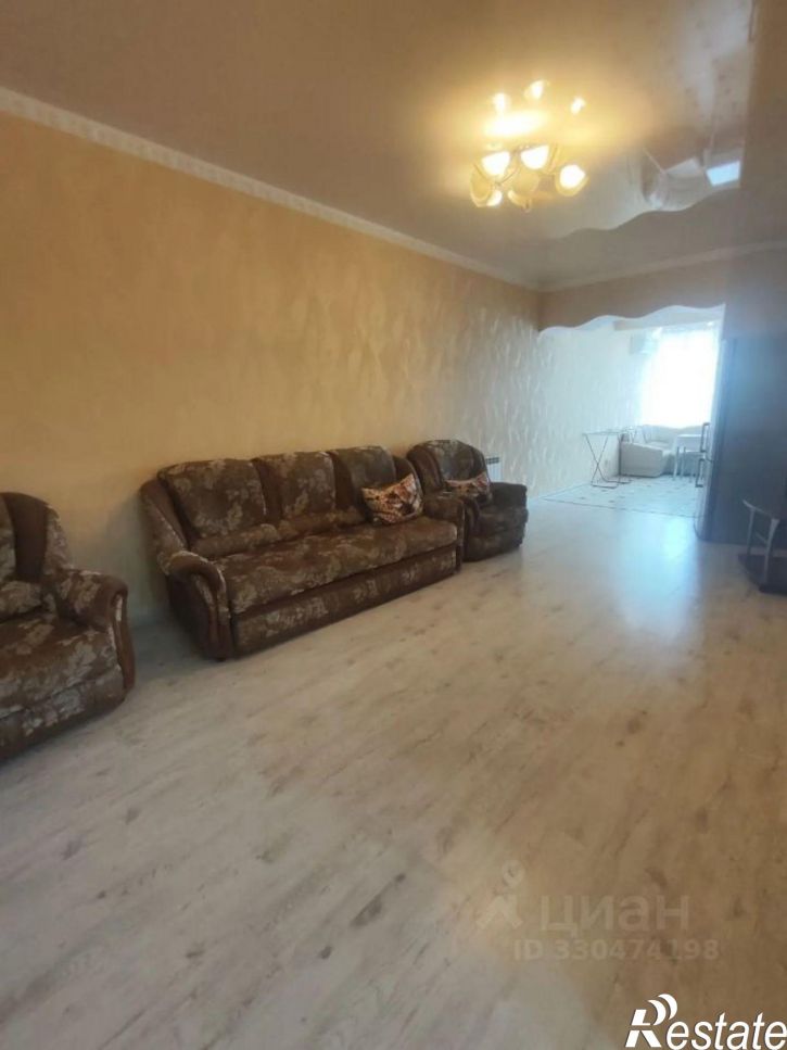 2-комн квартира ул им. Гаврилова П.М., 27,  д. 27
