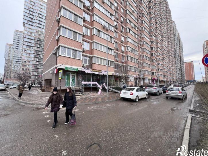 Торговое помещение улица им. Героя Яцкова И.В.