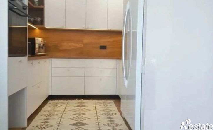 4-комн квартира ул Зиповская, 50,  д. 50