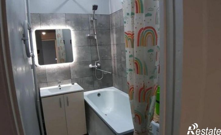 2-комн квартира улица Котлярова, 1,  д. 1