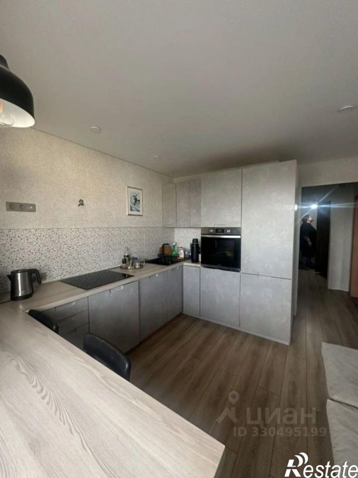 2-комн квартира улица Героя Владислава Посадского, 24,  д. 24