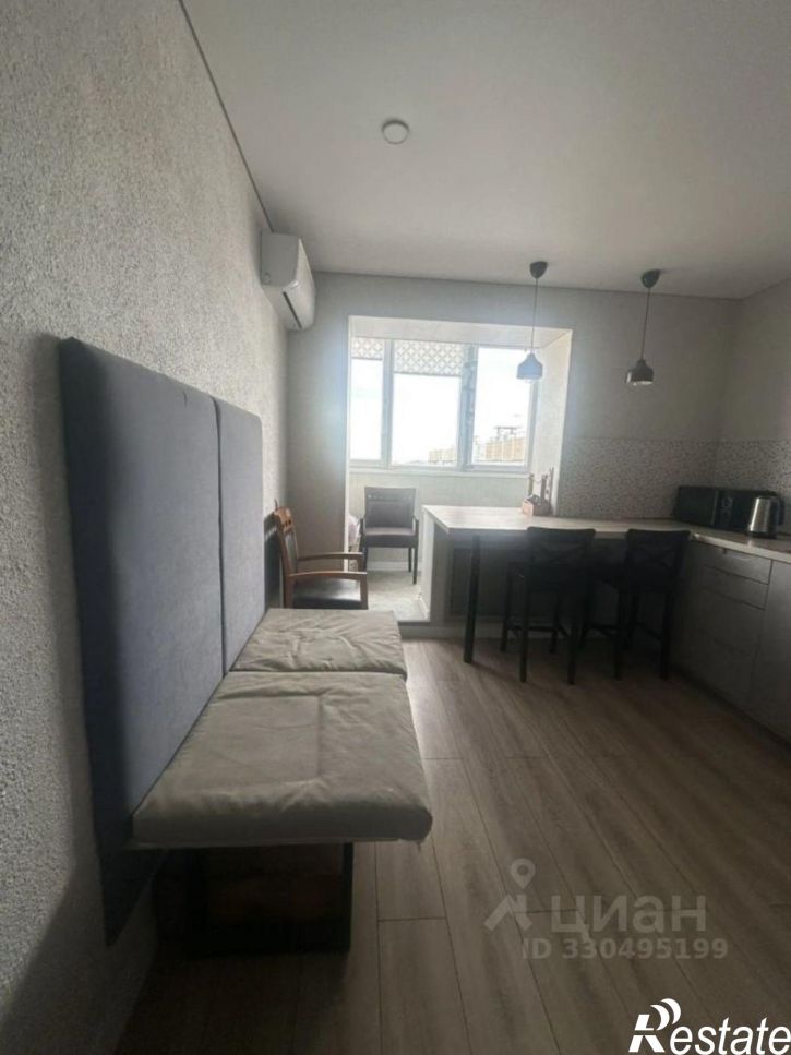 2-комн квартира улица Героя Владислава Посадского, 24,  д. 24
