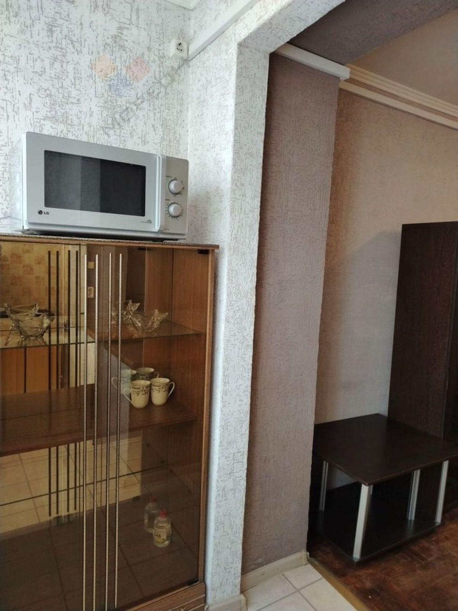 Купить комнату за 1 900 000 рублей на Товарная ул, 2