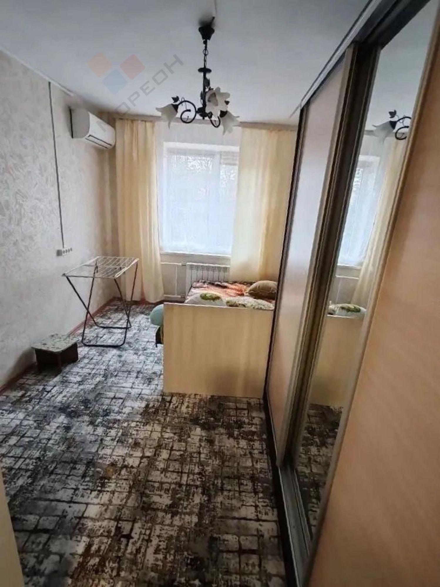 Купить комнату за 2 000 000 рублей на Благоева ул, 24