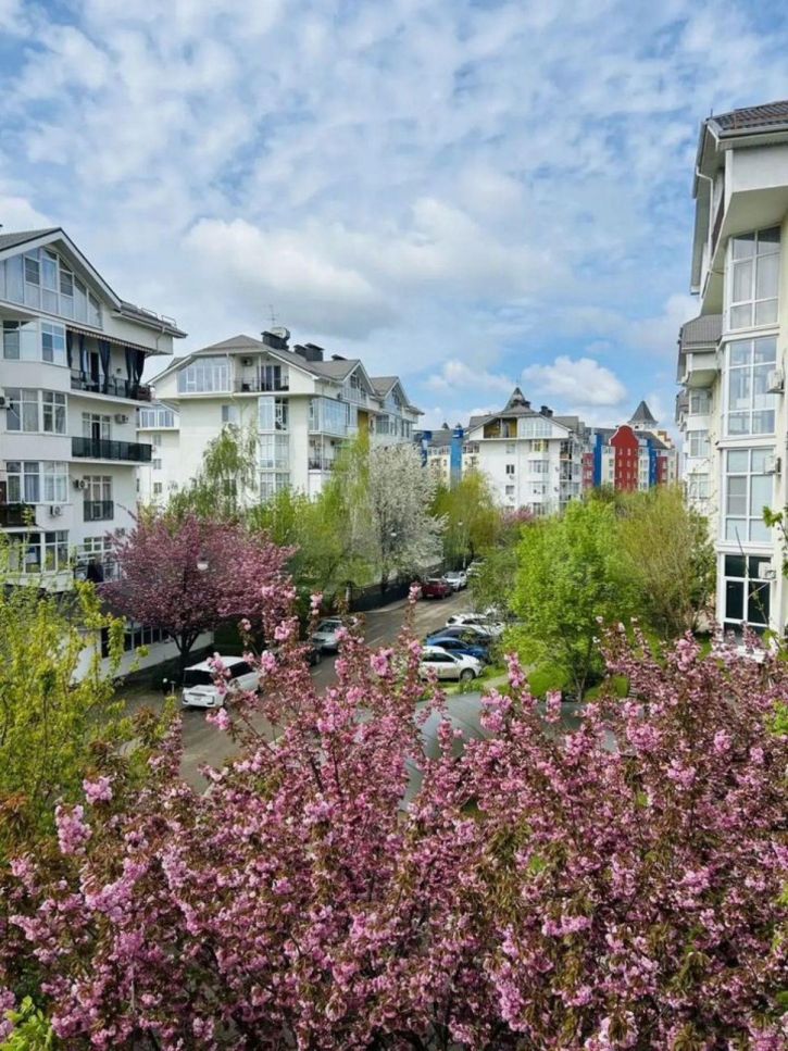 2-комн квартира Карлсруэвская ул, 10