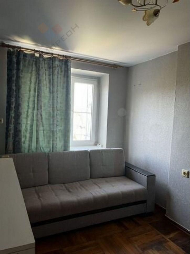 Комната Красных Партизан ул, 73