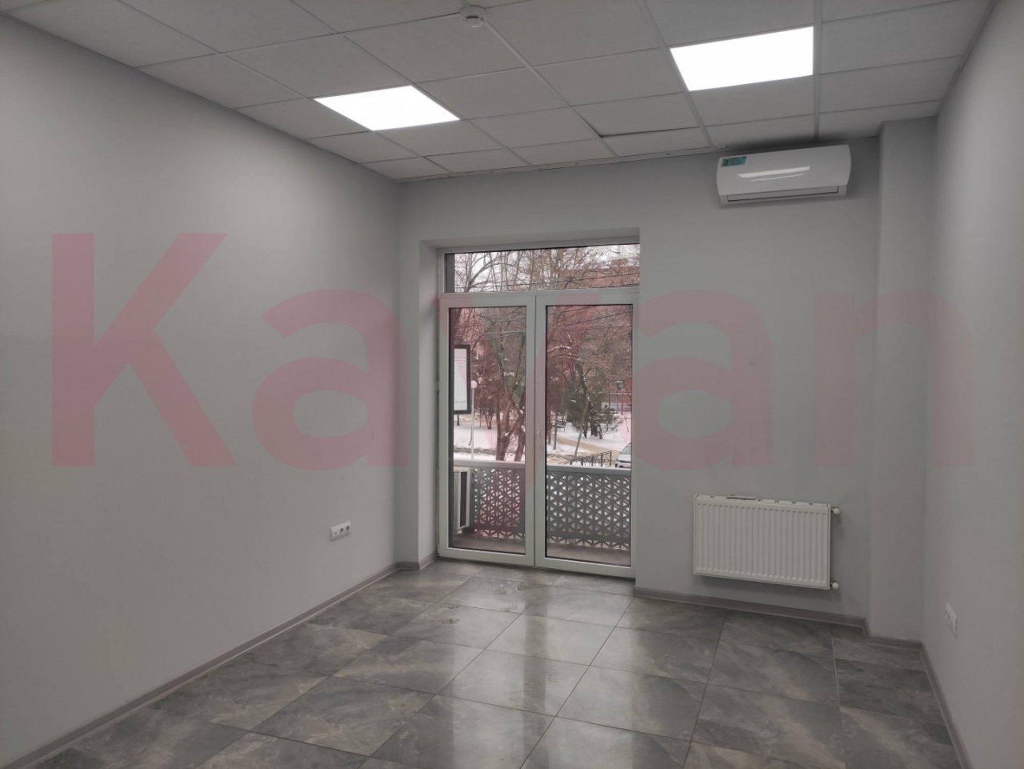 Купить офис, помещение под офис за 15 408 000 рублей на Дзержинского ул.
