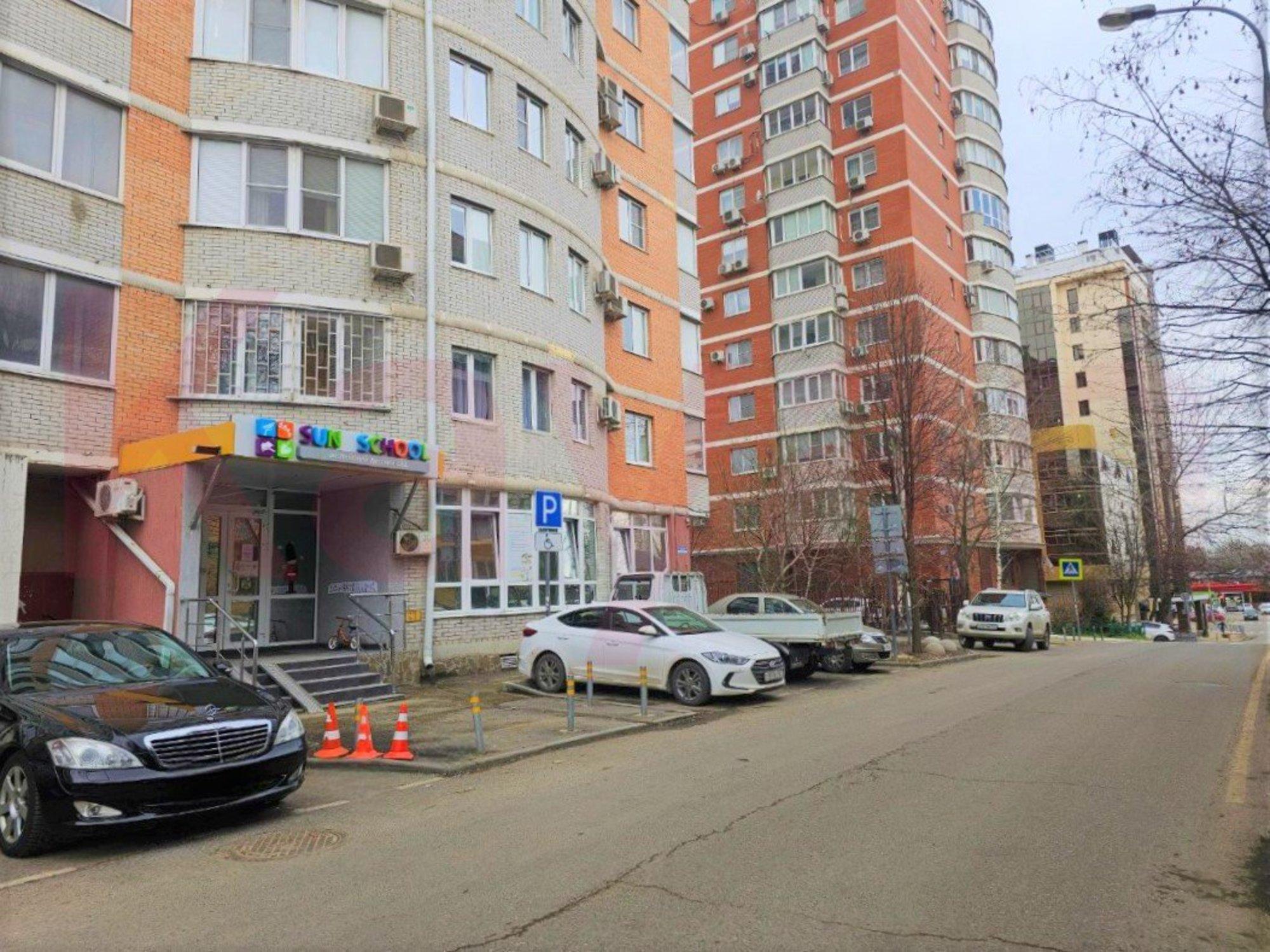 Купить офис, помещение под офис за 60 000 000 рублей на им. Пушкина ул.