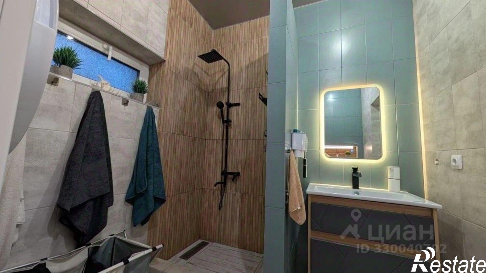 Купить дачу, дом, коттедж за 11 890 000 рублей на ул Победителей, 36