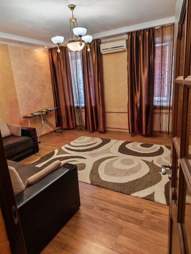 2-комн квартира Сормовская ул.