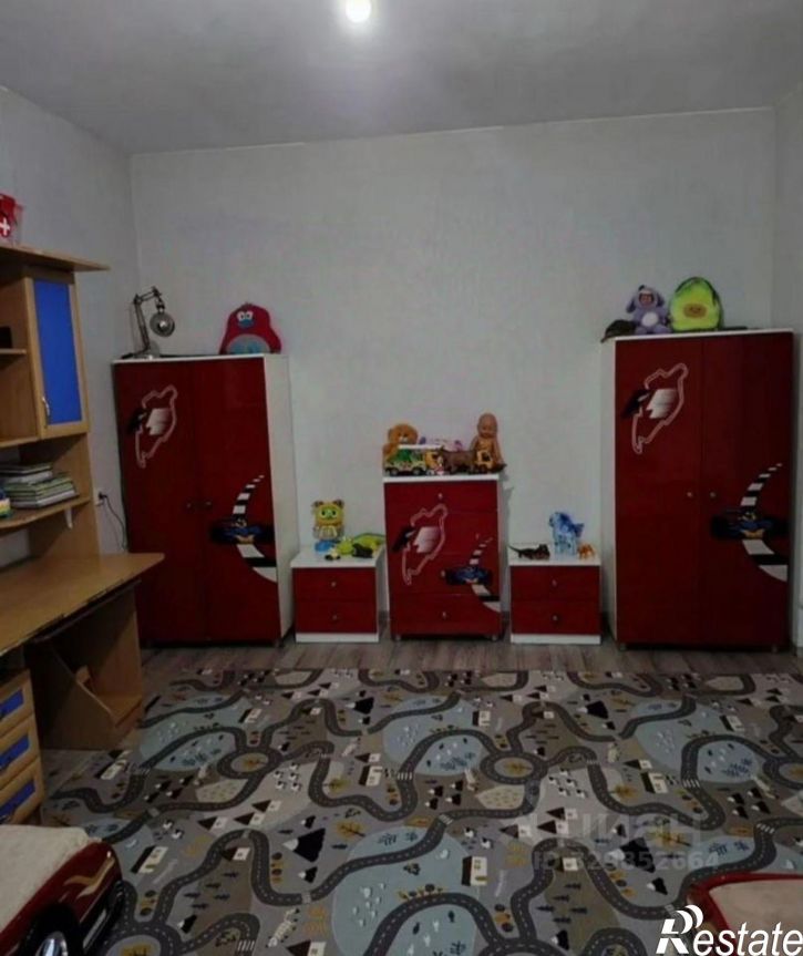 2-комн квартира улица Байбакова, 2/1,  д. 2/1