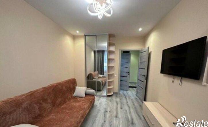 2-комн квартира ул Заполярная, 39 5,  д. 39 5,  к. 5