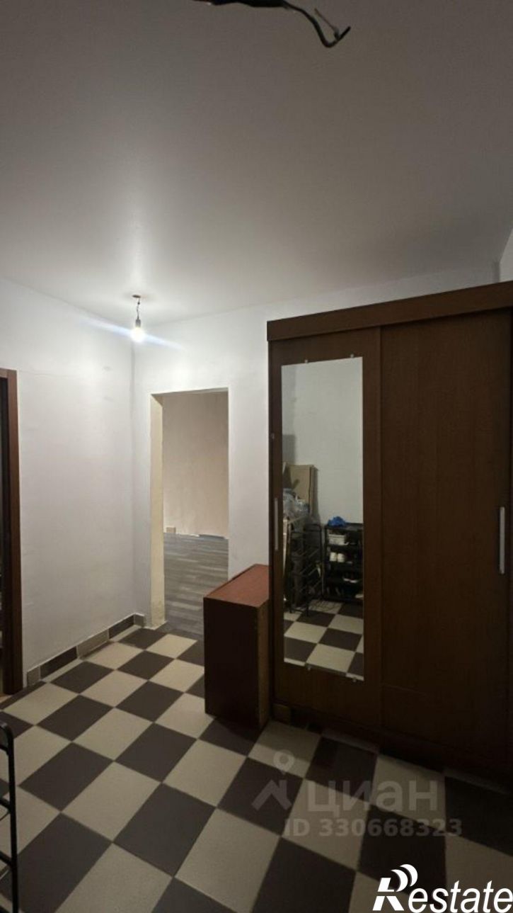 2-комн квартира ул им. краеведа Соловьёва В.А., 2 2,  д. 2 2,  к. 2