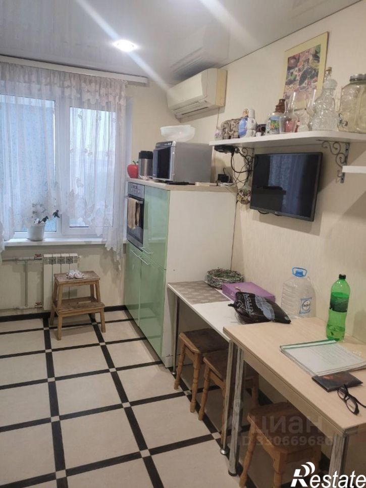 3-комн квартира улица Красных Партизан, 4/3,  д. 4/3