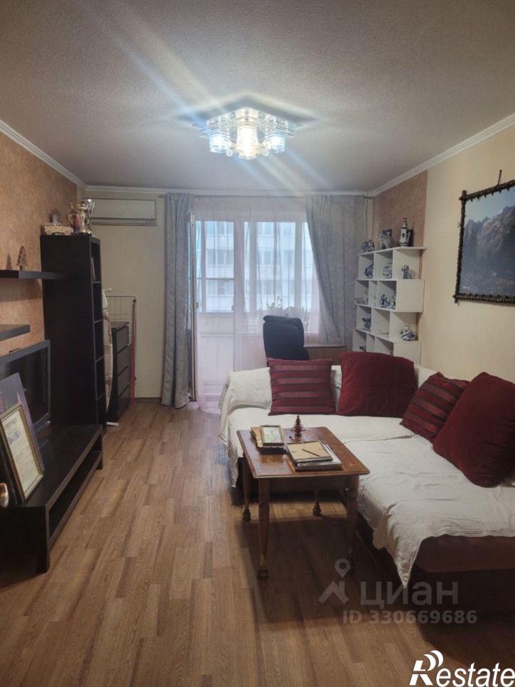 3-комн квартира улица Красных Партизан, 4/3,  д. 4/3