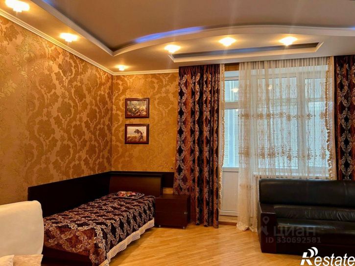 3-комн квартира Офицерская улица, 36,  д. 36