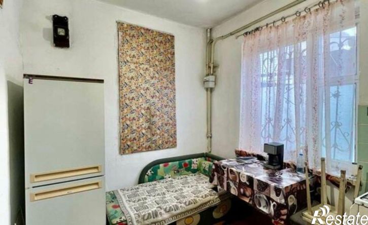4-комн квартира улица Чкалова, 52,  д. 52