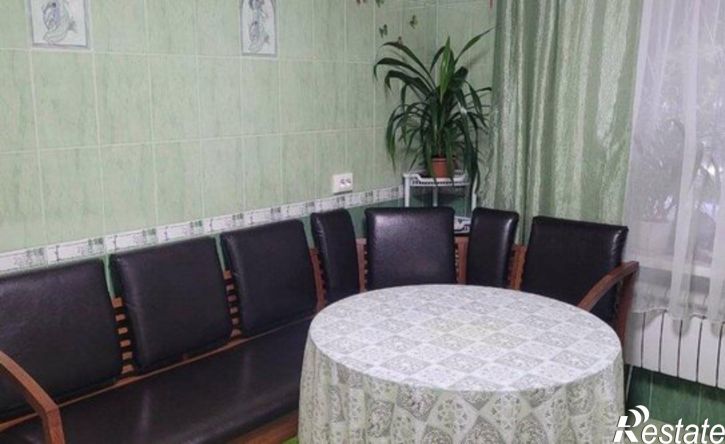 3-комн квартира проспект Чекистов, 8,  д. 8
