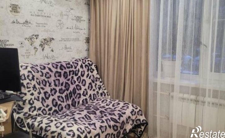 3-комн квартира проспект Чекистов, 8,  д. 8