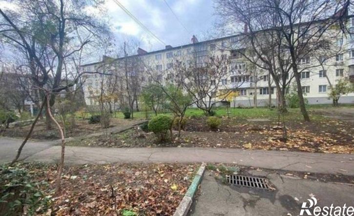 2-комн квартира улица Атарбекова, 19,  д. 19
