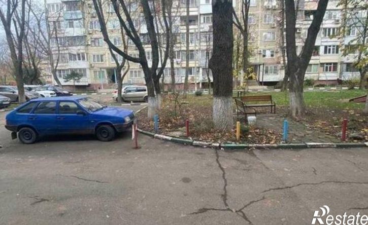 2-комн квартира улица Атарбекова, 19,  д. 19