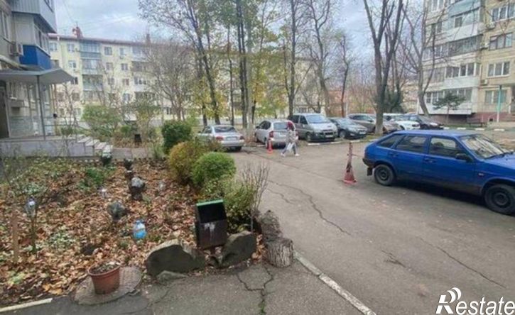 2-комн квартира улица Атарбекова, 19,  д. 19