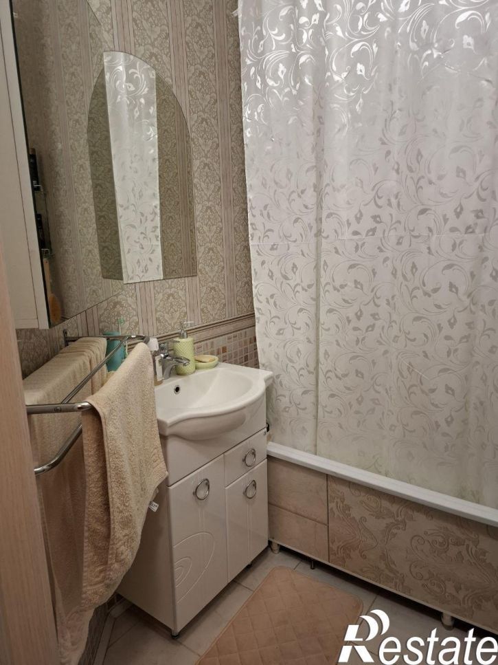 1-комн квартира репина , 1/2 к 1
