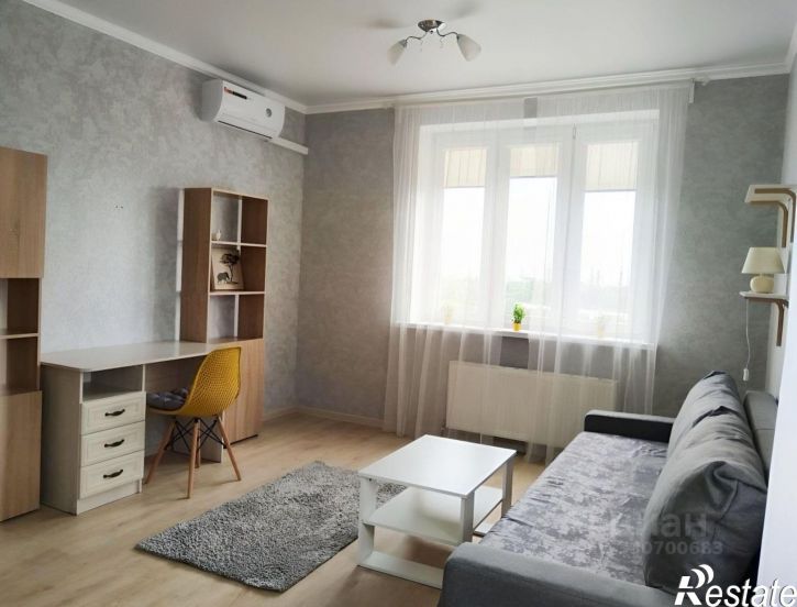 2-комн квартира улица Автолюбителей, 1/7 к2,  д. 1/7 к2