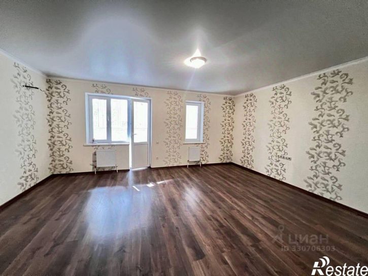 2-комн квартира Российская улица, 267/3 к1,  д. 267/3 к1