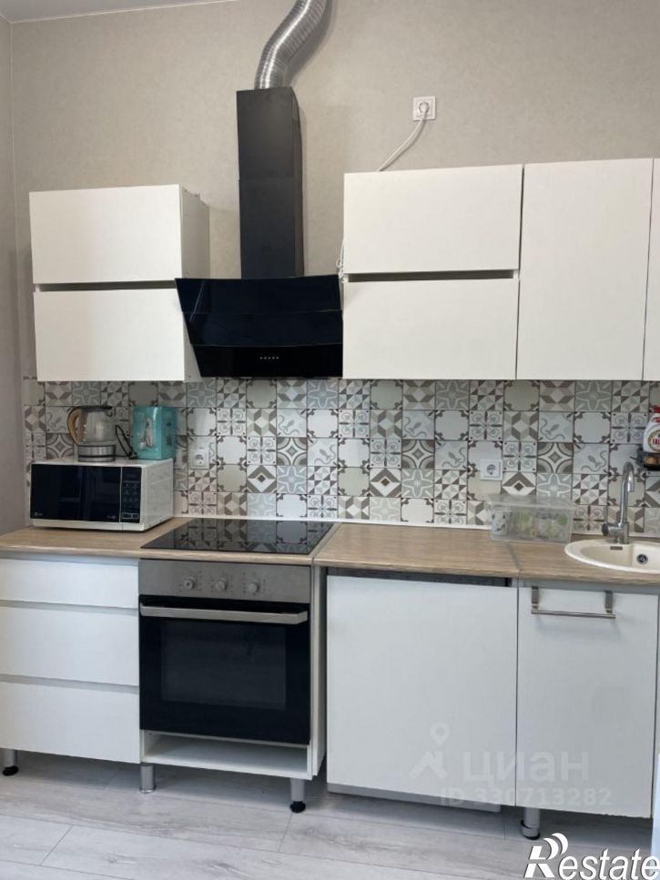 2-комн квартира улица имени Генерала Корнилова, 16 к1,  д. 16 к1