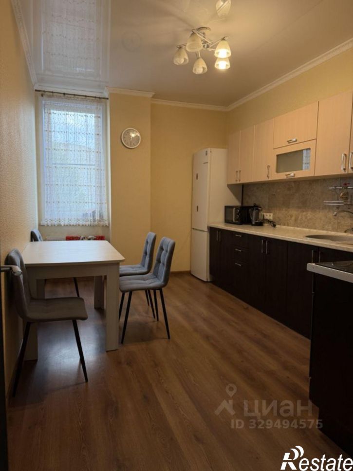 3-комн квартира ул им. Селезнева, 4/15 2,  д. 4/15 2,  к. 2