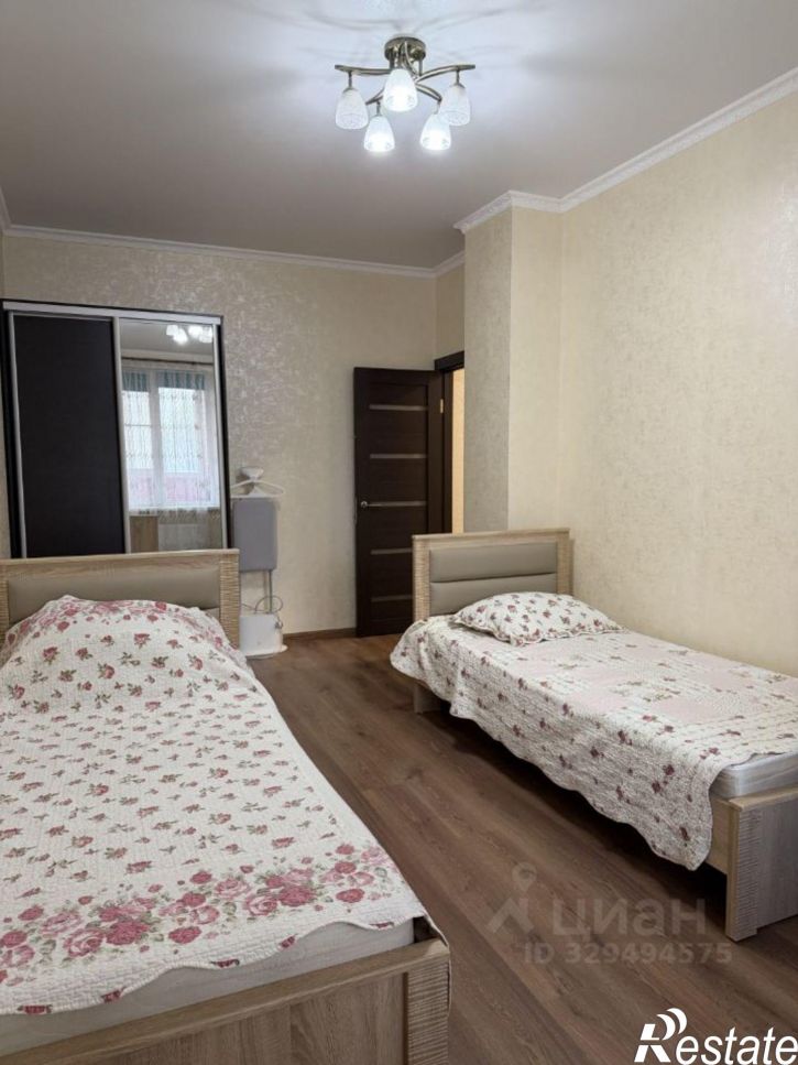 3-комн квартира ул им. Селезнева, 4/15 2,  д. 4/15 2,  к. 2