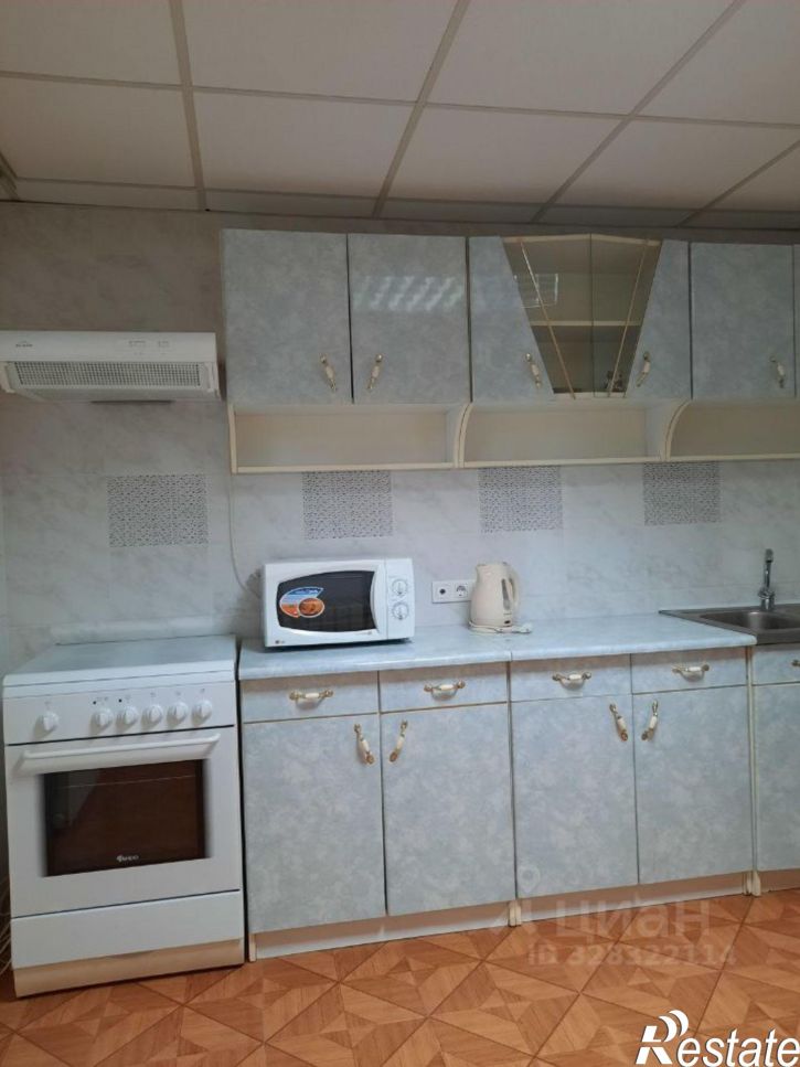 2-комн квартира Ставропольская улица, 183/1,  д. 183/1