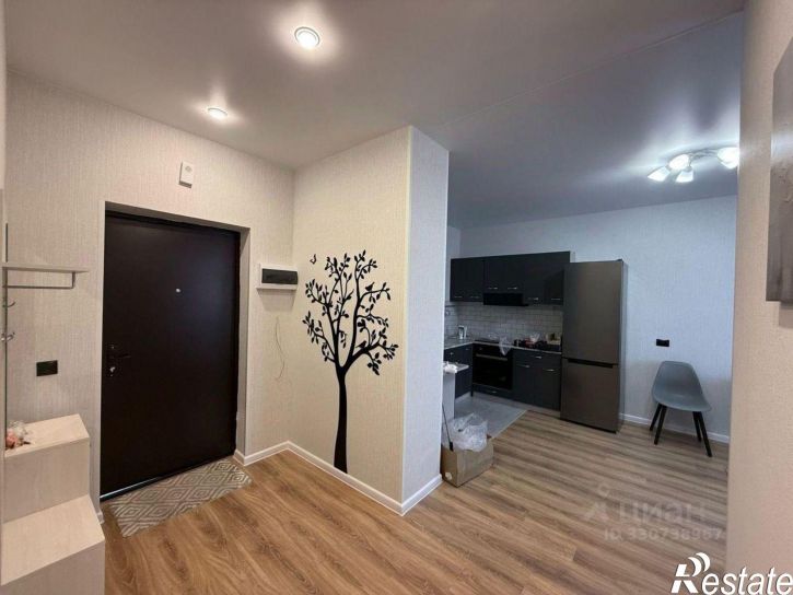 2-комн квартира улица Лётчика Позднякова, 2 к24,  д. 2 к24