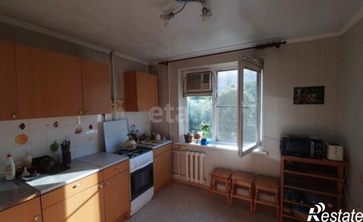 4-комн квартира Тепличная улица, 52,  д. 52