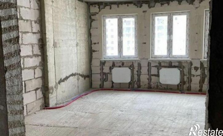 3-комн квартира Уральская улица, 100,  д. 100