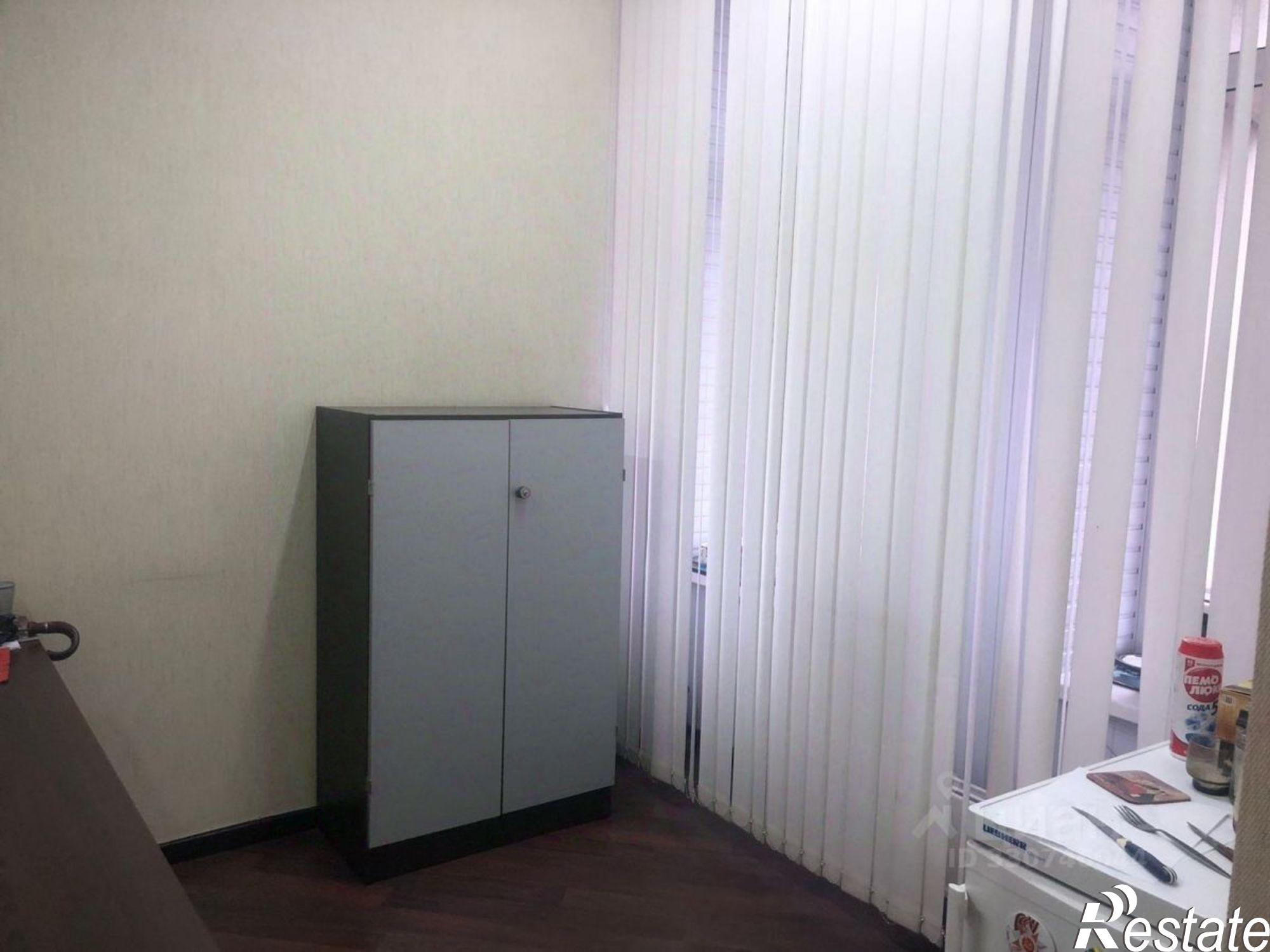 Купить офис, помещение под офис за 11 858 800 рублей на Красная улица