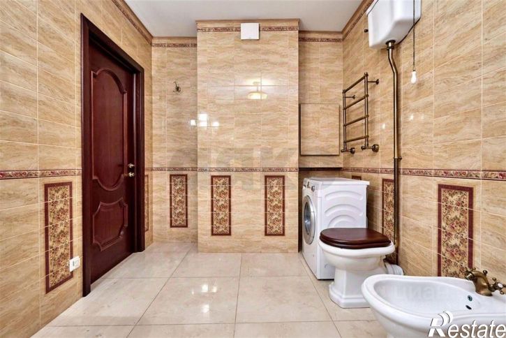 3-комн квартира улица Яна Полуяна, 22/1,  д. 22/1