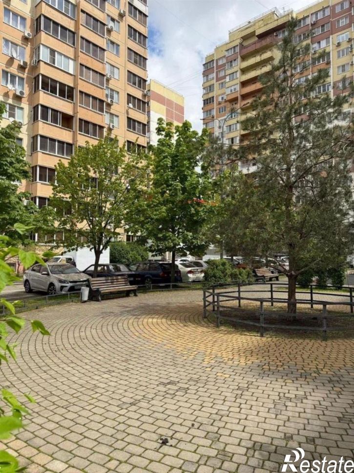 2-комн квартира ул 1-я Линия Поймы реки Кубань, 1,  д. 1