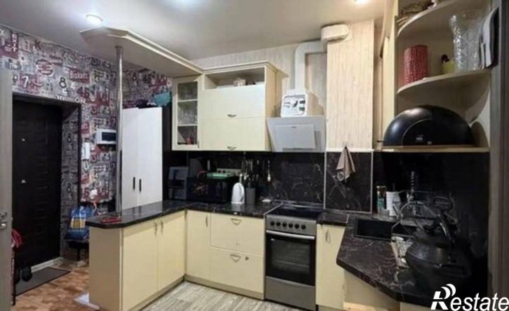 2-комн квартира Заполярная улица, 52,  д. 52