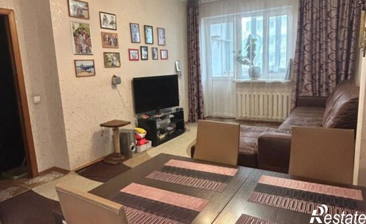 3-комн квартира проспект Чекистов, 42,  д. 42