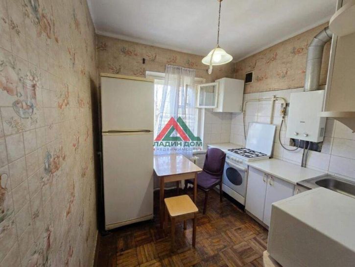 2-комн квартира им. Калинина улица, д.68