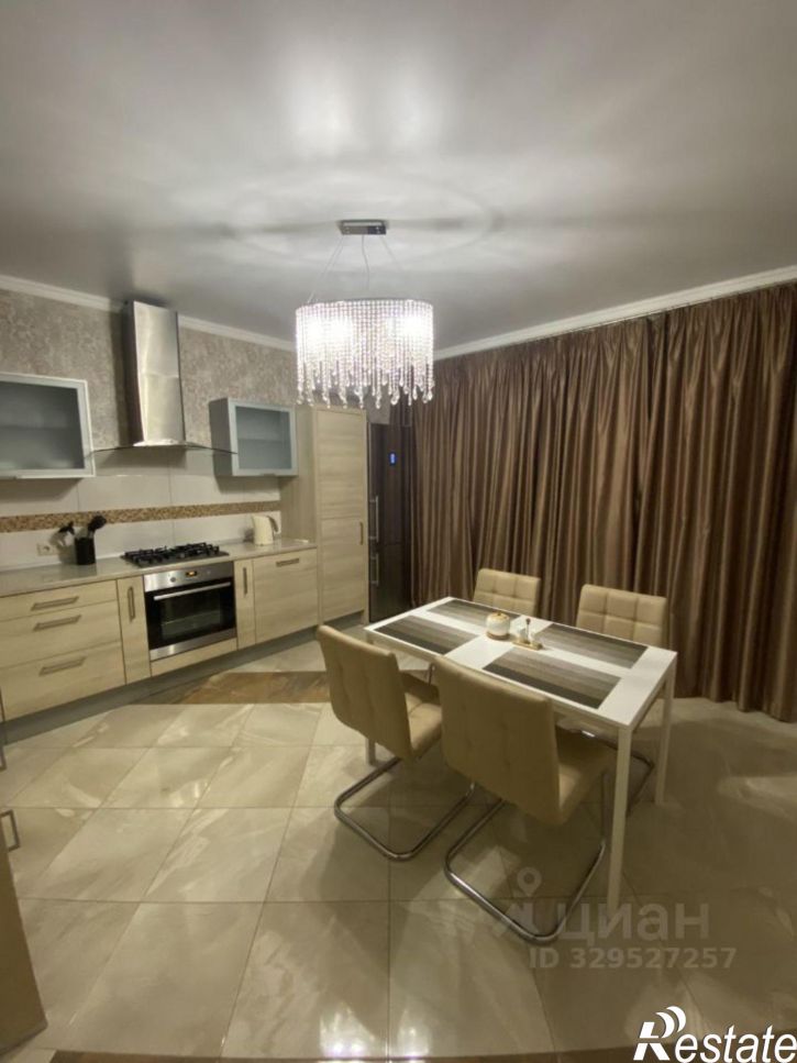 3-комн квартира Пионерская улица, 11,  д. 11