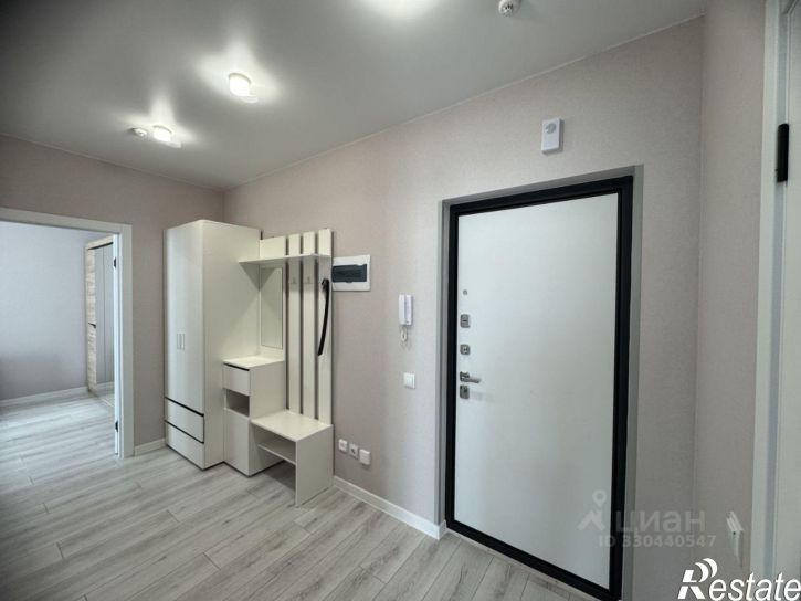 2-комн квартира ул им. генерала Корнилова, 14,  д. 14