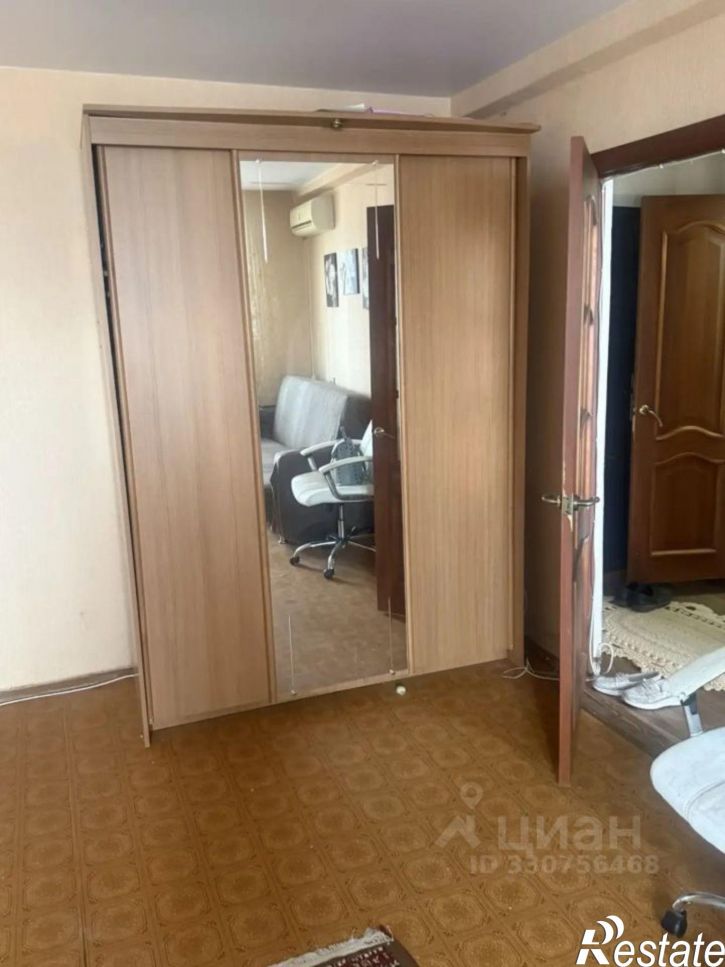 1-комн квартира пр-кт Чекистов, 5,  д. 5